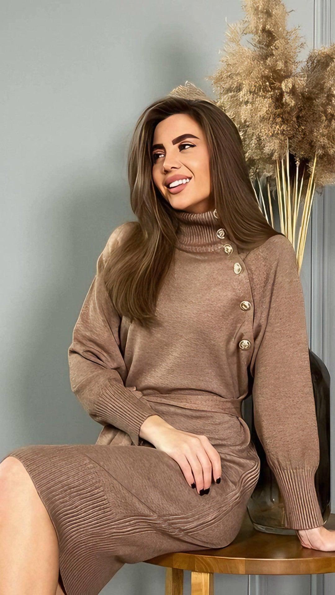 Vestido Dasha Midi em Tricô com Gola Assimétrica